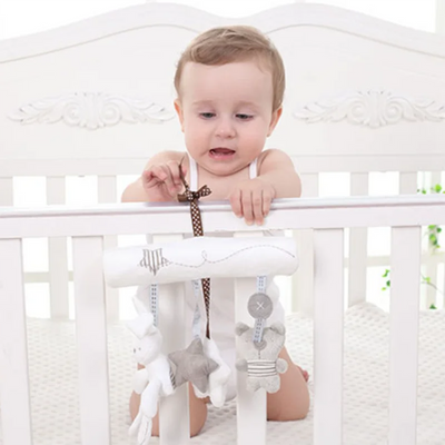 צעצוע תלוי לעגלה